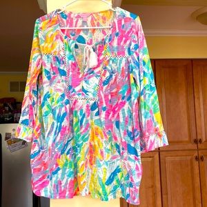 Lily Pulitzer Sparkling Sands Top. Size Large